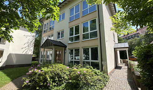 Kassel - Bad Wilhelmshöhe: Fantastic 3-room apartment with a large terrace.