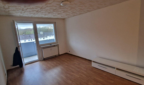 Bright, 1.5-room apartment with a wide view and a balcony. Also ideal as an investment property!