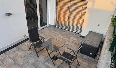 Moderne hochwertige Wohnung mit schöner Terrasse