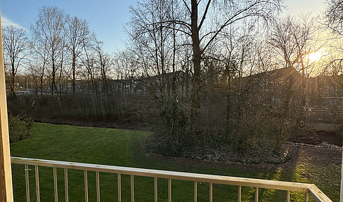 Well-maintained one-room apartment in Bremen.