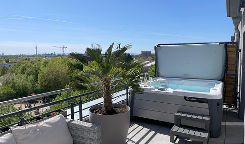 Exclusive penthouse apartment with panoramic views over Mannheim.