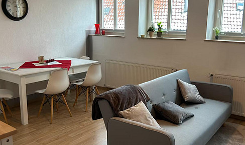 Möblierte 3-Zimmer-Wohnung in toller Lage: sofort einziehen (WG, Single, Paar)