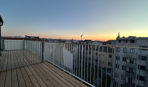 Erstbezug: City-Penthouse Dachgeschosswohnung mit 12 m² Balkon und Blick über Wien