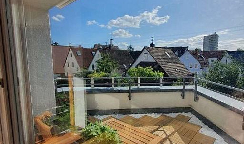 Attractive 3.5-room maisonette apartment in Fellbach, with garage and balcony.