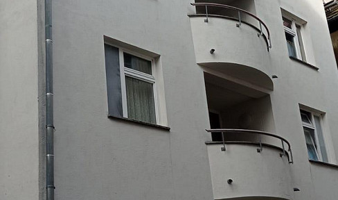 Investment opportunity: Rent-generating, senior-friendly 2-room apartment in the old town of Riedlingen (no commission).