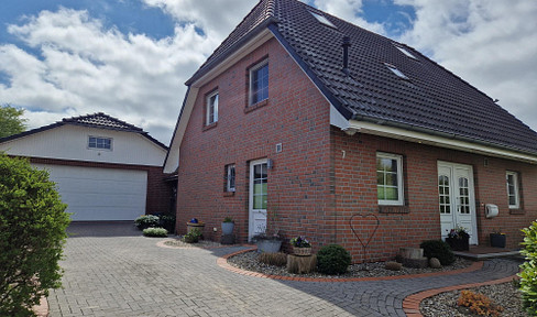 Energy-efficient house with a view of the fields, for sale by owner.