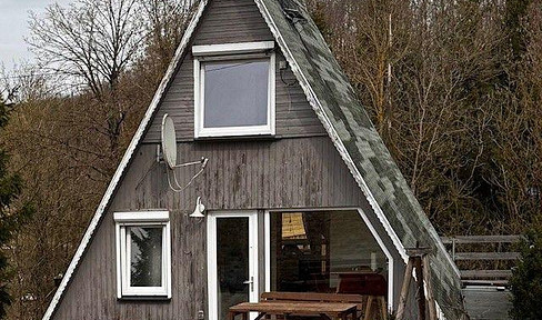 Harz region - Stairs - Single-pitched roof house - Large plot of land.