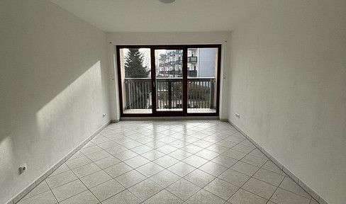 3-room apartment - Centrally located in Landsberg (for sale by owner / no real estate agent fees).