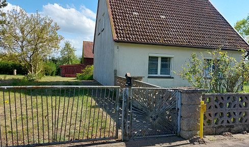 Freistehendes Einfamilienhaus auf tollem Grundstück (2353 m²) von Privat zu verkaufen
