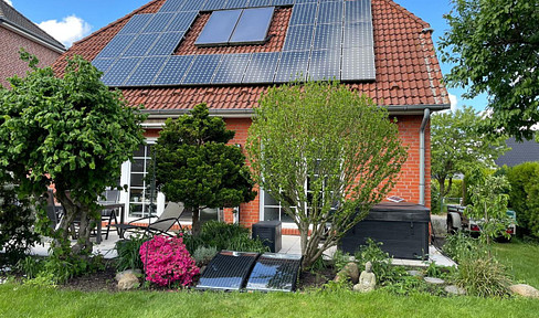 Exklusive  EG Wohnung, Kamin & Whirlpool, großer Garten, möbliert/teilmöbliert in Hamburg/Neuland