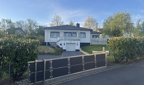 Modernized bungalow with a large garden in Asbach.