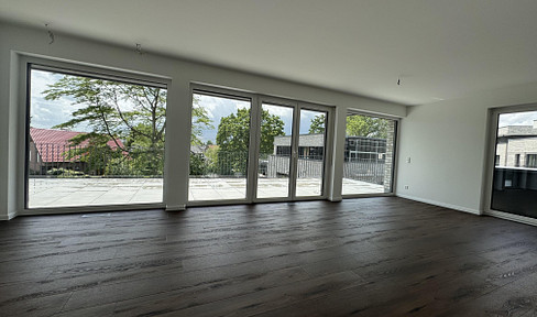 New penthouse apartment for sale on Westallee in Verl.