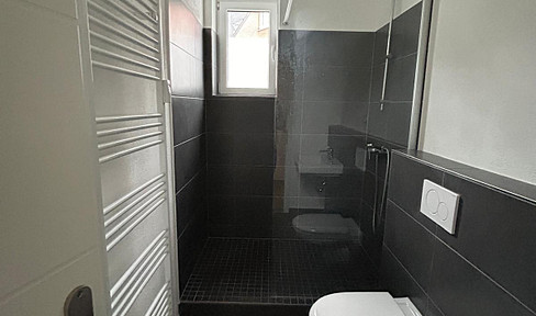 Helles Wohnglück mit Terrasse: Charmante 2-Zimmer-EG-Wohnung in Bestlage