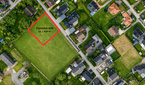 Project land for 12 apartments – immediately ready for development, thanks to building permit.
