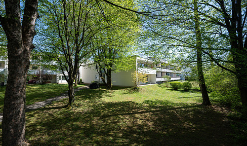 2-room apartment with garage and terrace in Solln, almost like being in the countryside!