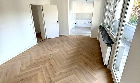 Renovated 3-room apartment with balcony in Rüttenscheid, Essen.