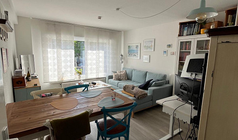 Beautiful 3-room apartment in excellent condition, located in the popular Lindenhof district.