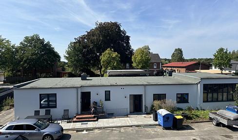 Shared room in a student apartment.
