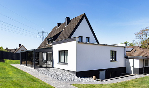 Einzugsbereit, modern, exklusiv – Kernsaniertes EFH in ruhiger und idyllischer Lage!