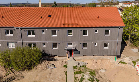 3-Zi.-Wohnung mit Balkon in ruhiger Lage - Erstbezug nach Sanierung  - Schlesierstraße 1