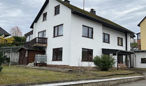 Einfamilienhaus mit Einliegerwohnung