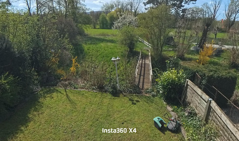 DHH Stadtgrenze angrenzendes Gartengrundstück