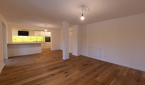 2-ROOM APARTMENT IN SONTHOFEN WITH PRIVATE EV CHARGING STATION + FIBER OPTIC INTERNET.
