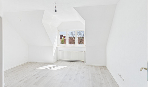 Frisch saniert & sofort frei: 2-Zimmer Wohnung & großer Bühne in Schwäbisch Hall