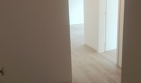 2-room apartment, central Rügen, approximately 66 square meters.