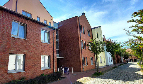 Excellent location!! 3-room ground floor apartment, close to the city center, with a terrace, underground parking, and accessible features.