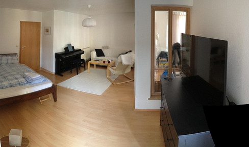 Quiet and friendly 1.5-room apartment with a conservatory.
