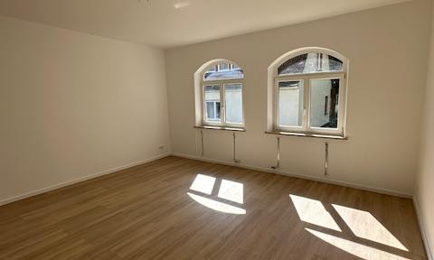 Coming soon! Brand new, renovated apartment in a historic building! Beautiful 3-bedroom apartment with a very large kitchen/living area!