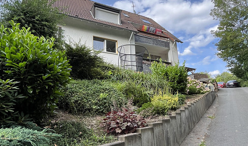 Gemütliche 2,5 Zimmer-Dachgeschosswohnung in Lützenkirchen