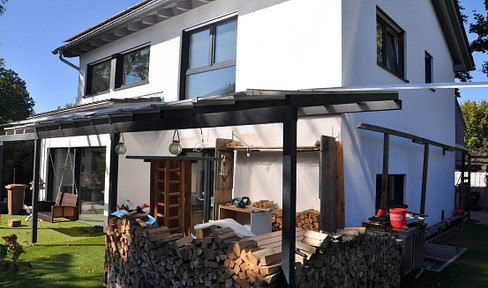 Exklusives Einfamilienhaus (KfW40plus) mit 7 Zimmern, Ideal für junge Familien