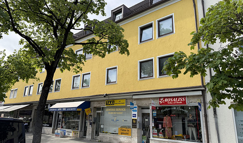 München 6 % Rendite zwei Gewerbeobjekte im Paket mit 3 TG Plätzen