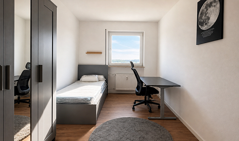 Investment opportunity in Bamberg: Furnished student apartment with a gross yield of 5.4% and ongoing rental income.