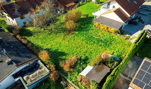 Attraktives Grundstück für EFH oder 2 DHH provisionsfrei zu verkaufen