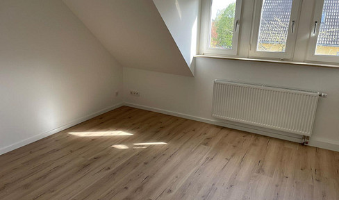 Helle 3,5 Zimmer Stadtwohnung mit Top-Anbindung: ideal für Paare, Familien und Studenten