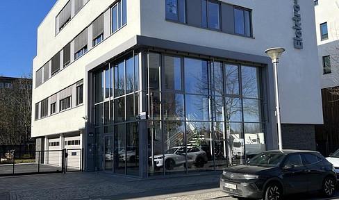 Helles Büro 32,63 m² nahe S-Bahn Adlershof – flexibel teilbar, sofort verfügbar