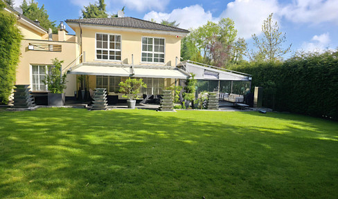 Exklusives Wohnerlebnis im Kölner Hahnwald – Luxusvilla auf Parkgrundstück