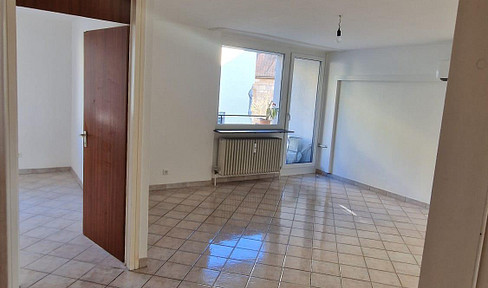 * Top Renovierte 3-Zimmer-Wohnung mit Balkon im Herzen von Zirndorf! *