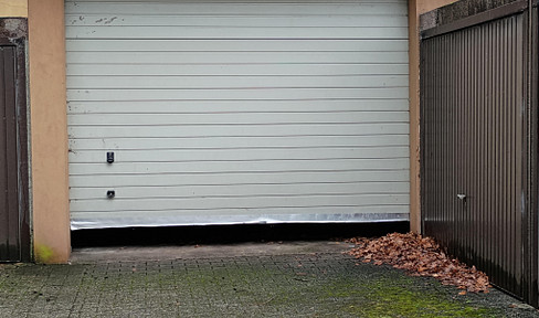 XXL garage/warehouse space of 51 square meters, located in a small garage complex near the Dortmund harbor, and other options available.