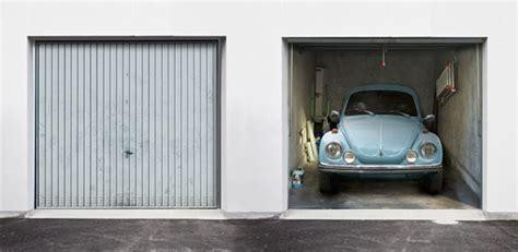 Secure and Central: Garage spaces for rent in northern Dortmund.