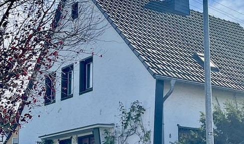 Detached house in 53347 Alfter-Witterschlick.