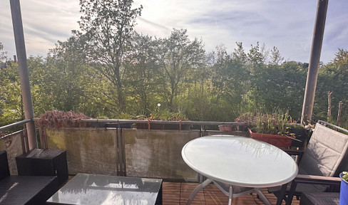 4-Zimmer-Wohnung mit Weitblick ins Grüne und Abendsonne