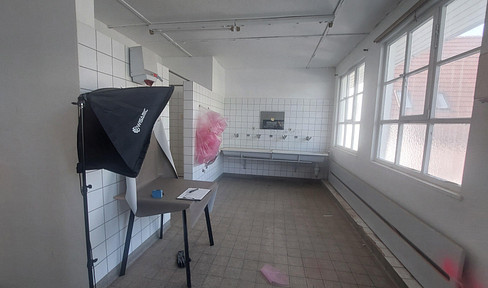 Lagerhalle/ Großabstellraum /Abstellraum in Jebenhausen zu vermieten