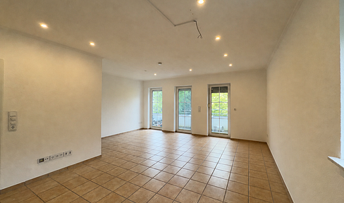 Duplex apartment: 3-room apartment with a south-facing balcony.