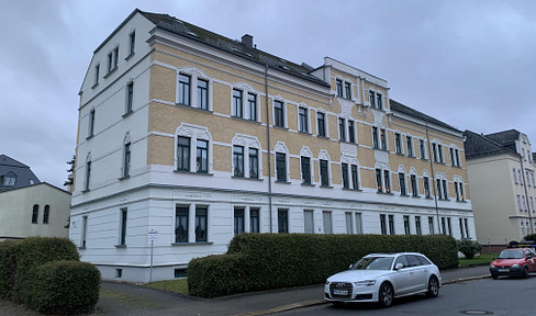 Frisch renovierte 4 Raum Familienwohnung in Altchemnitz mit Balkon, KfZ Stellplatz