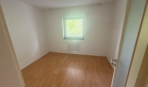 3.5-room apartment, 65 square meters, located in Alt-Marl – eligible for housing benefits – no agency fees.