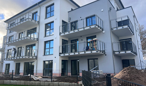 Schöne 3 Zimmer-Wohnung mit Balkon im Neubau